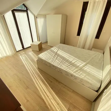 Dogayla Ic Ice Villa